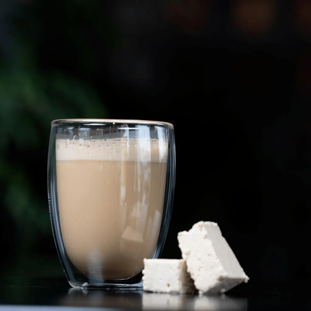 طحينة لاتيه
